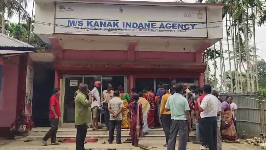 Middle East o choba nangwi tongmani bagwi maimwi songma gas ni bagwi jwngjalo kwlaijak Tripura